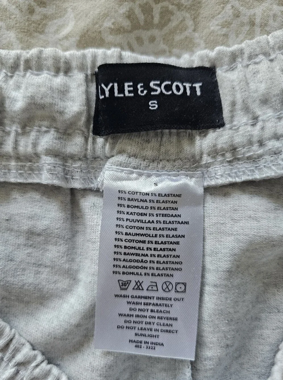 Lyle & Scott Men's Light Gray Jogger Pants Size Small